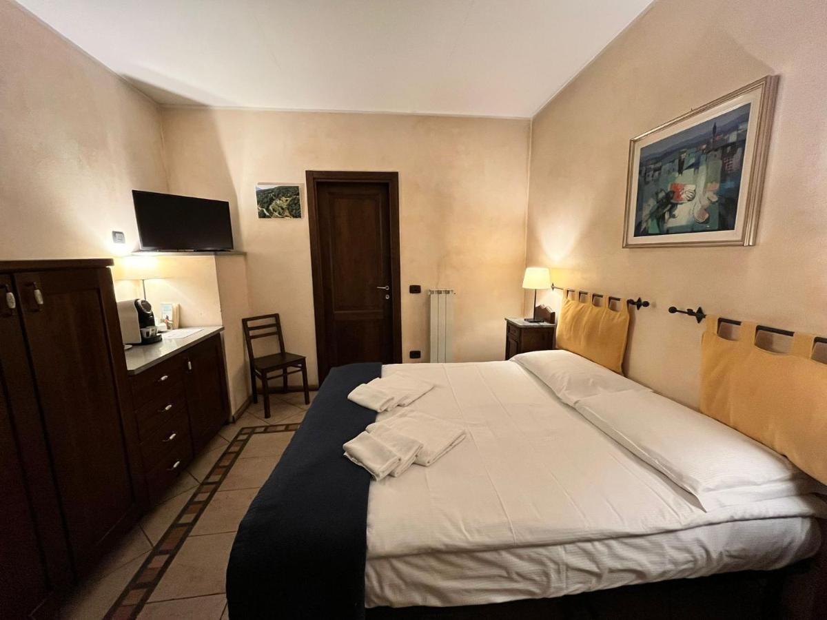 Agriturismo Edoardo Patrone 多莫多索拉 外观 照片